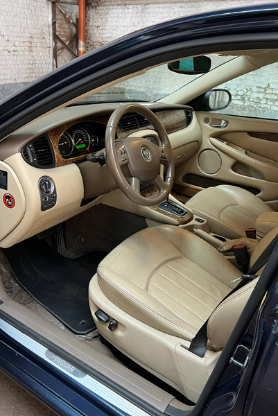 Jaguar X-Type X-Type 2.5i V6 24v Executive — photo 5