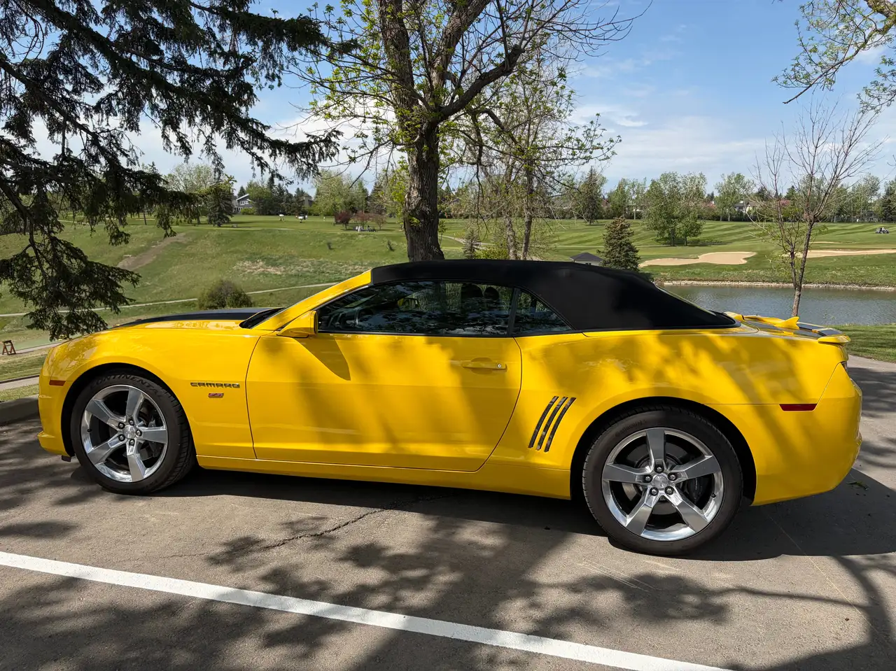 Chevrolet Camaro снимка Chevrolet Camaro