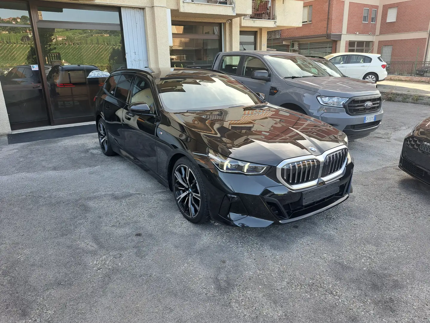 BMW 520 520d Touring 48V sdrive MSport auto(197CV)PANO 20P Noir - 1