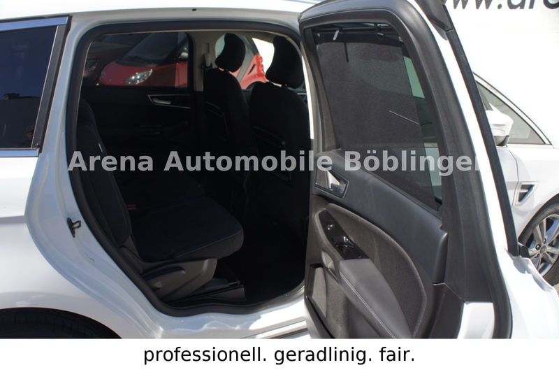 Ford S-Max Titanium Automatik*NAVI*CARPLAY*LED*7-SITZ — photo 12