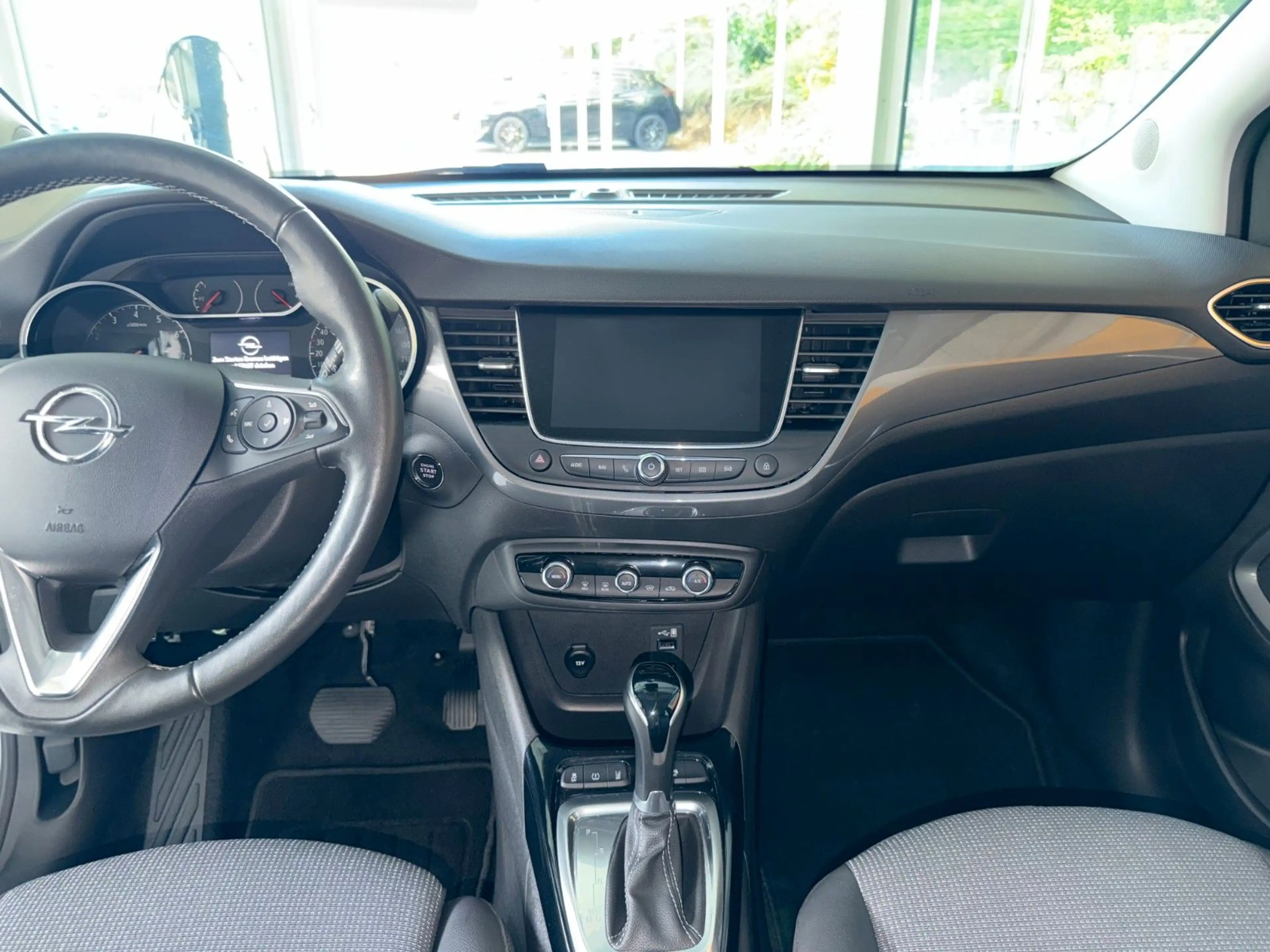 Opel Crossland X Elegance Automatik+Navi+LED+Kamera — photo 11