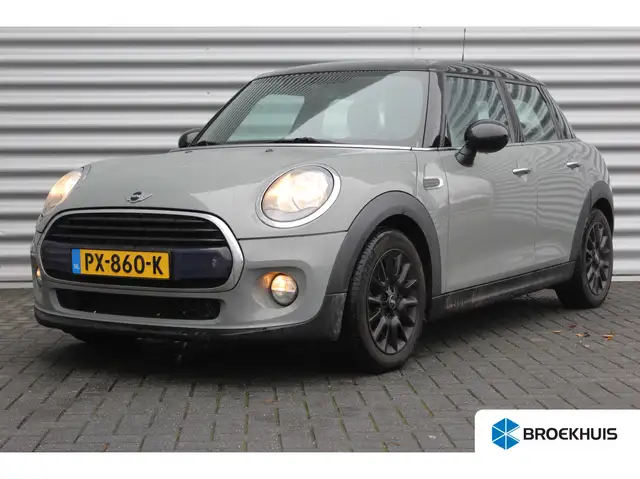 MINI Cooper 1.5 136PK 5-DRS BUSINESS / NAVI / AIRCO / LED / 15