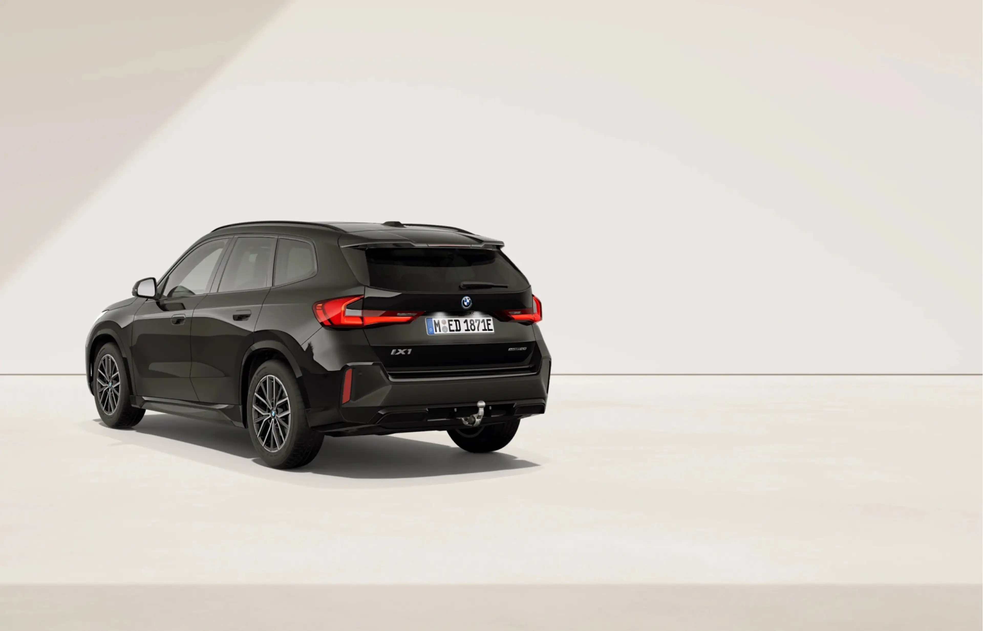 BMW iX1 eDrive20 - M-Sport - Pano - Trekhaak - ACC - Memor — photo 9