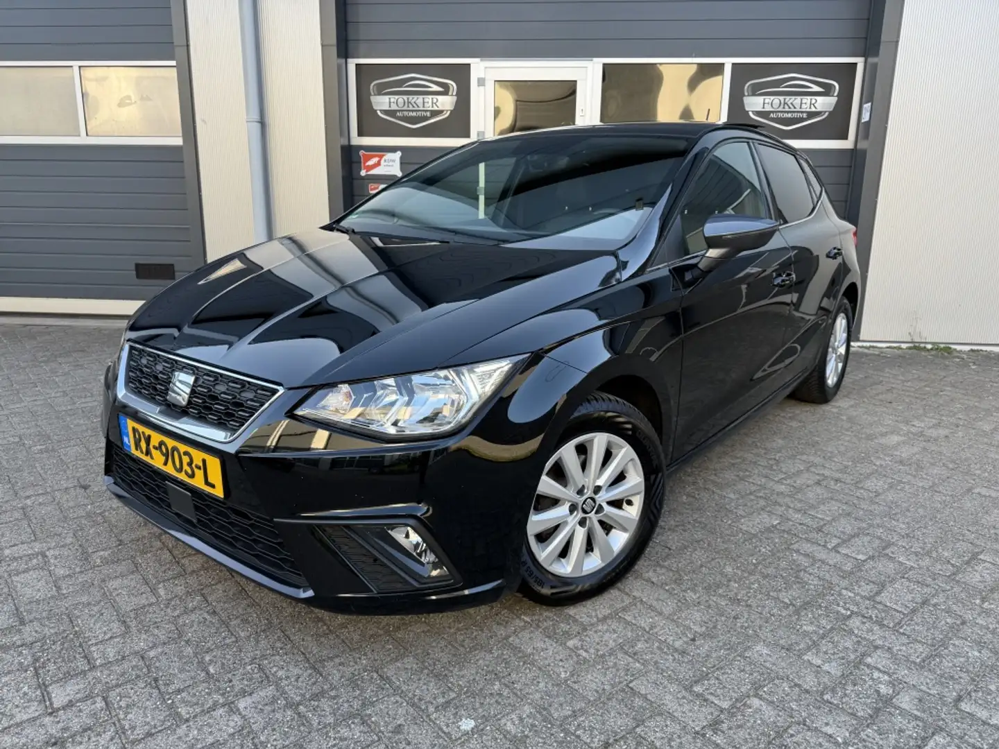 SEAT Ibiza 1.0 TSI 95PK Excellence NAP Panoramadak Keyless Cr Noir - 1