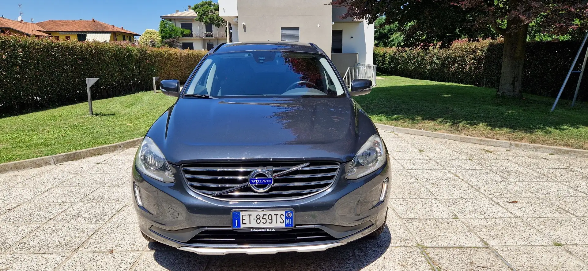 Volvo XC60 2.0 d3 Business 136cv geartronic - 2