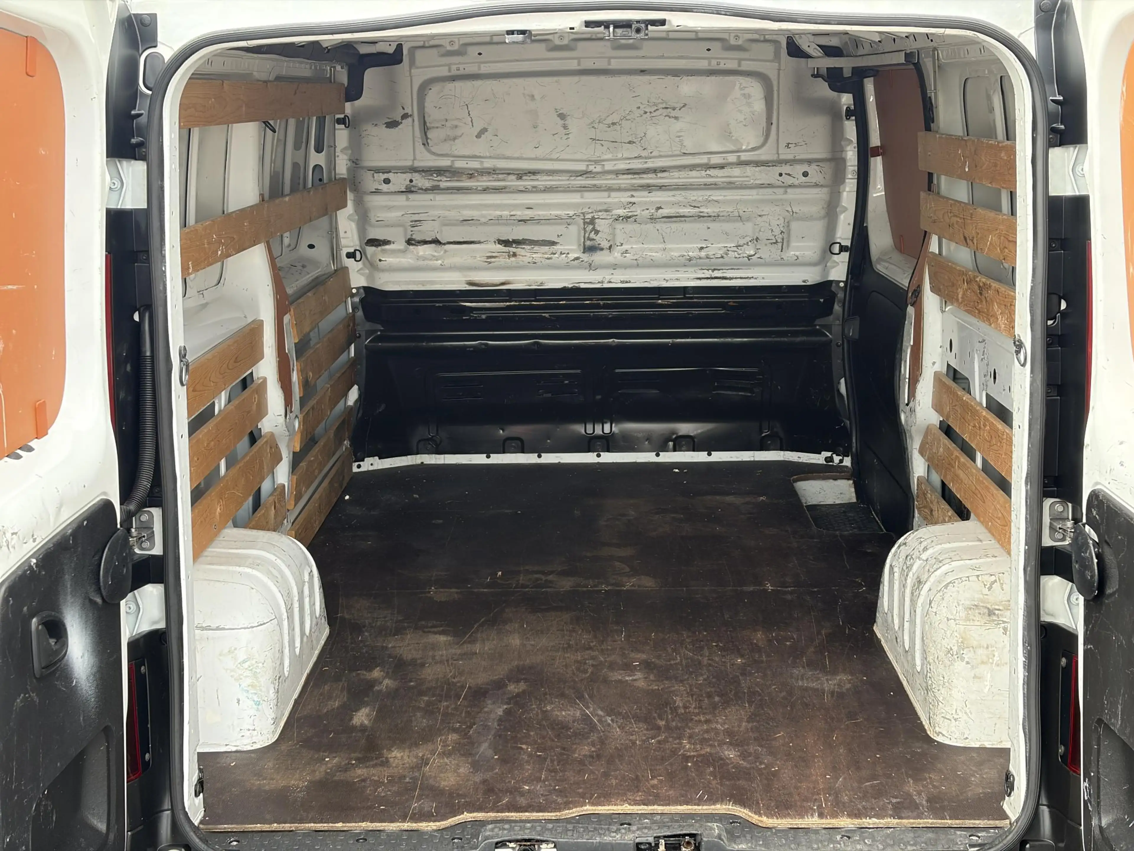 Renault Trafic 1.6 dCi L2H1 Comfort*NAVI*CRUISE*HAAK*A/C*TEL*3PER — photo 5