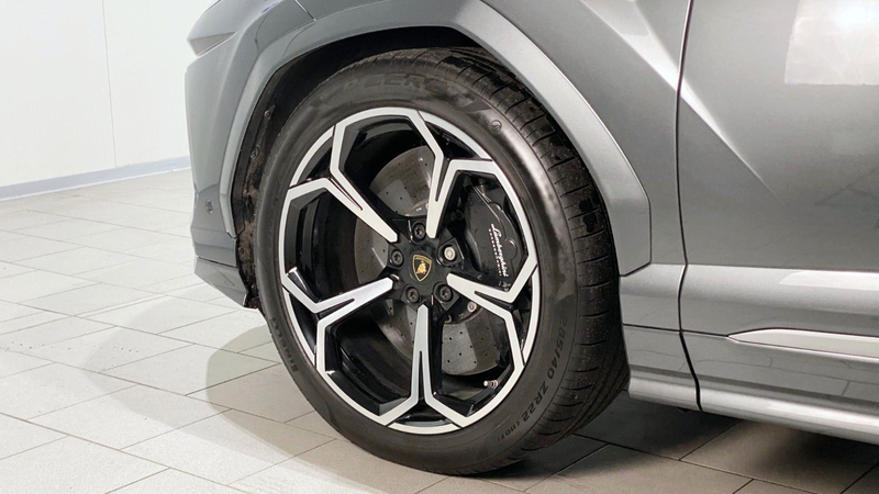 Lamborghini Urus -Pano-ADAS-B&O-HeadUP-RearTV- Scheckheft — photo 8