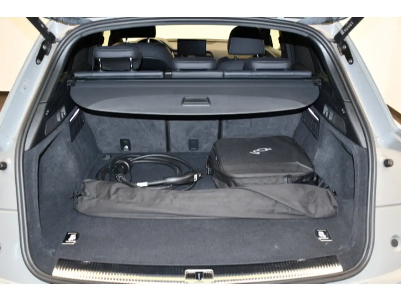 Audi Q5 50 TFSI e S-tronic quattro Tempo/Einparkhi/Si 9