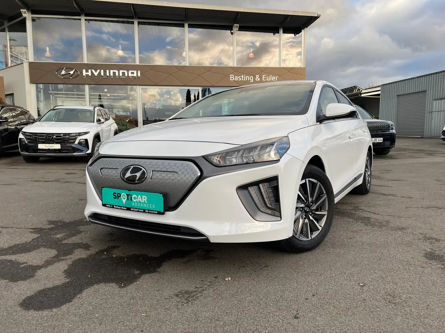 Hyundai IONIQ IONIQ Elektro Style Weiß - 1