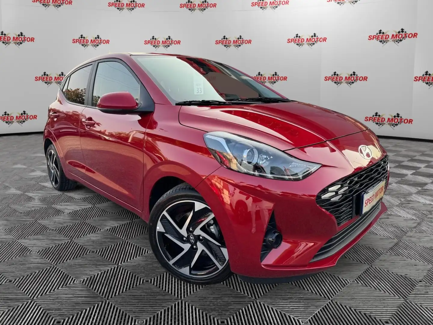 Hyundai i10 1.0 MPI AT Prime, RETROCAMERA, CARPLAY Červená - 1