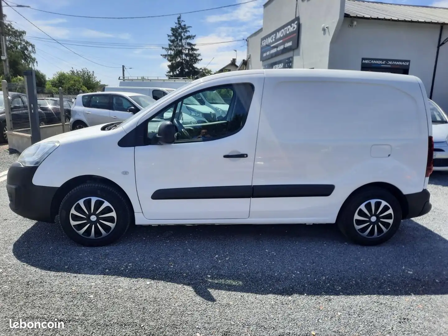 Citroen Berlingo Citroën FOURGON Business 3 PLACES GPS TRES BON ETA Blanc - 2