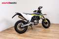 Husqvarna 701 Supermoto - thumbnail 3