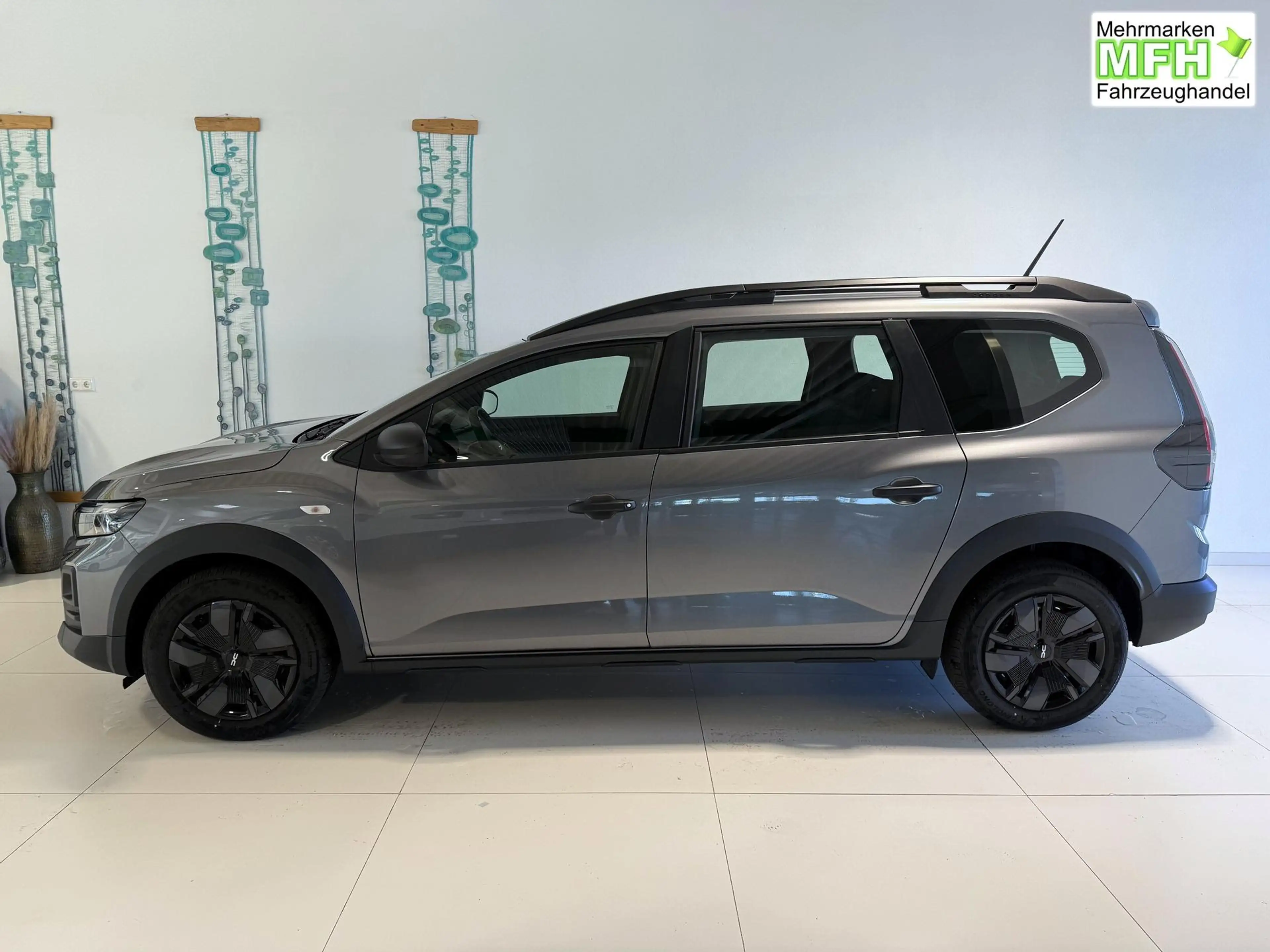 Dacia Jogger 1.2 ECO-G 120 90 KW Benzin / LPG, 7-Sitzer, 6-G... — photo 3