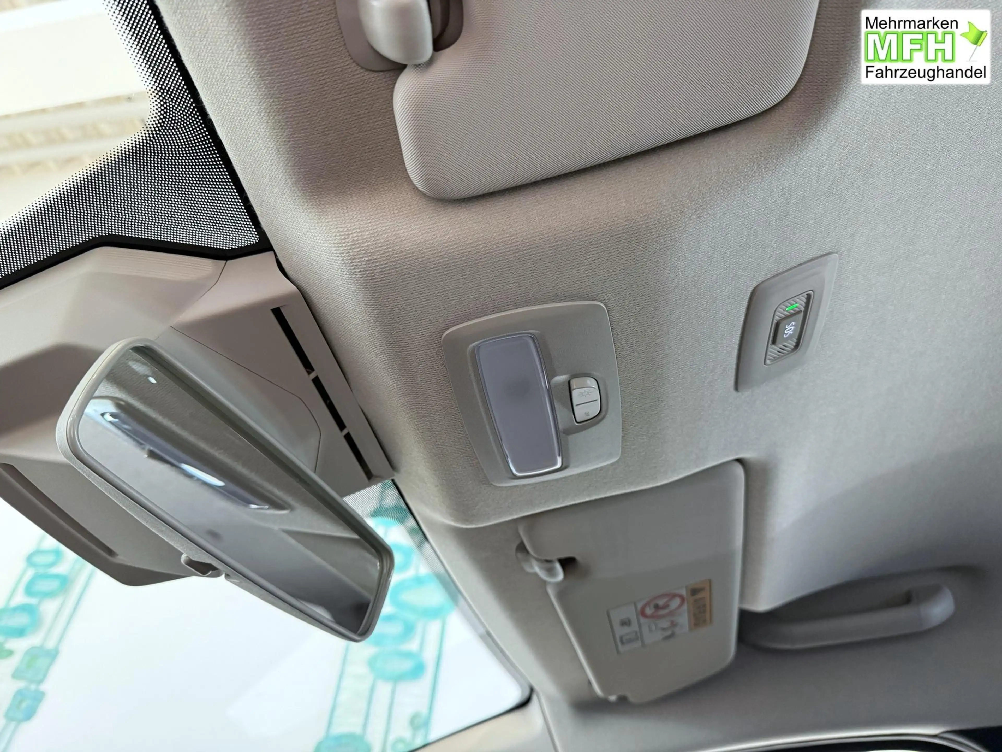 Dacia Jogger 1.2 ECO-G 120 90 KW Benzin / LPG, 7-Sitzer, 6-G... — photo 9