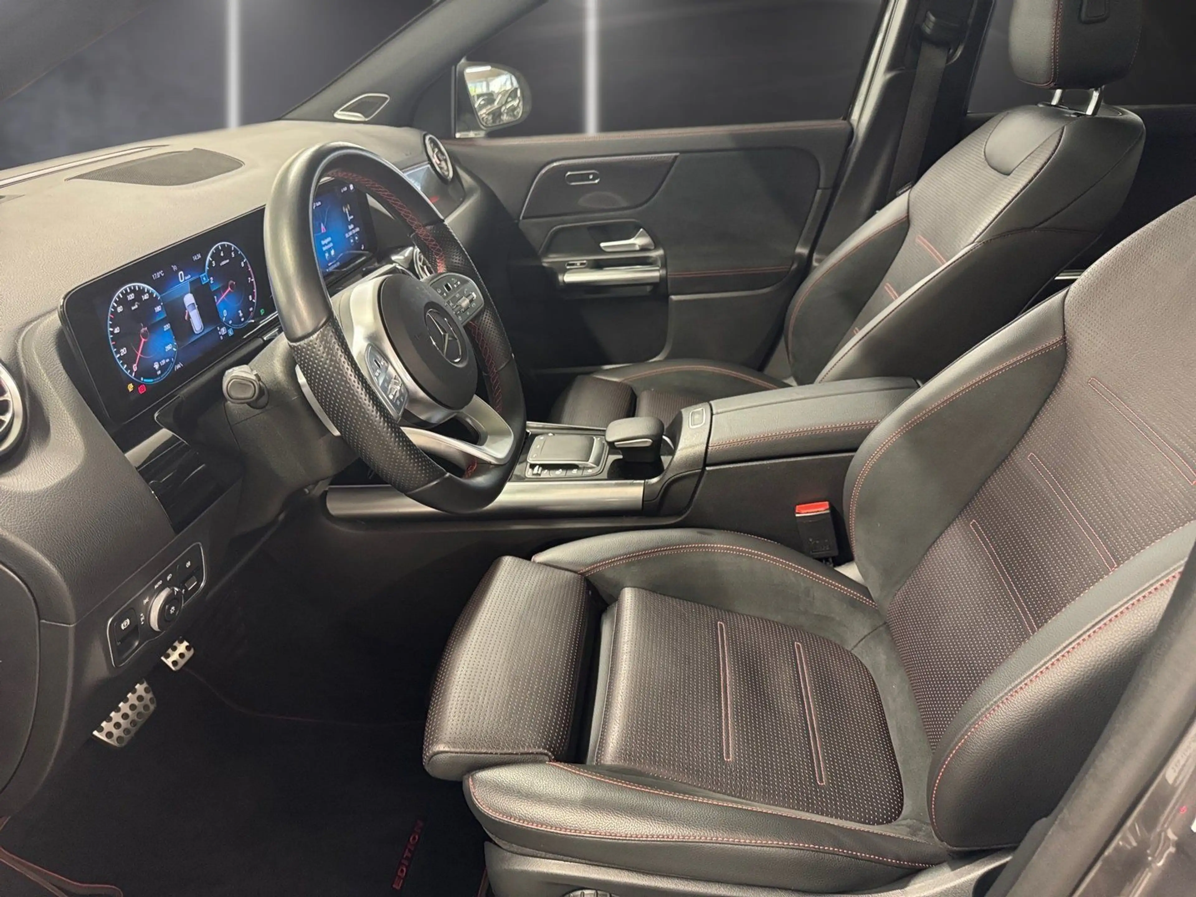 Mercedes-Benz GLA 250 4M*AMG*Edition1*360*Pano*Burm*Totw*HeadU — photo 7