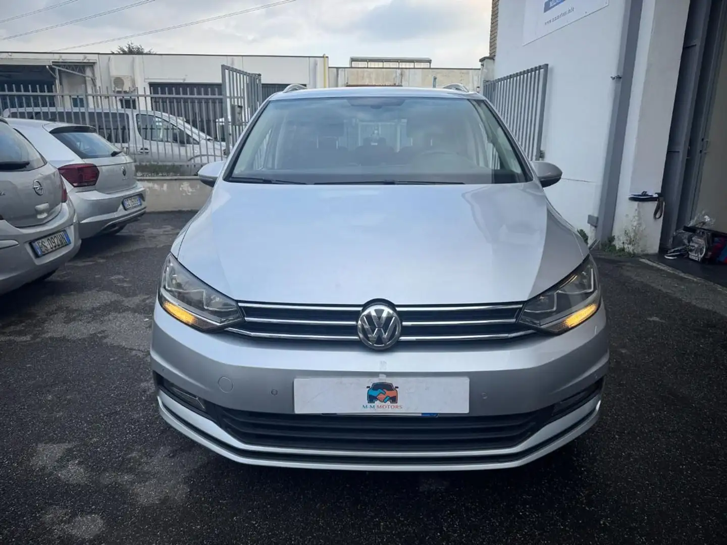 Volkswagen Touran 1.6 TDI 115 CV Comfortline BlueMotion 7 POSTI Gris - 2