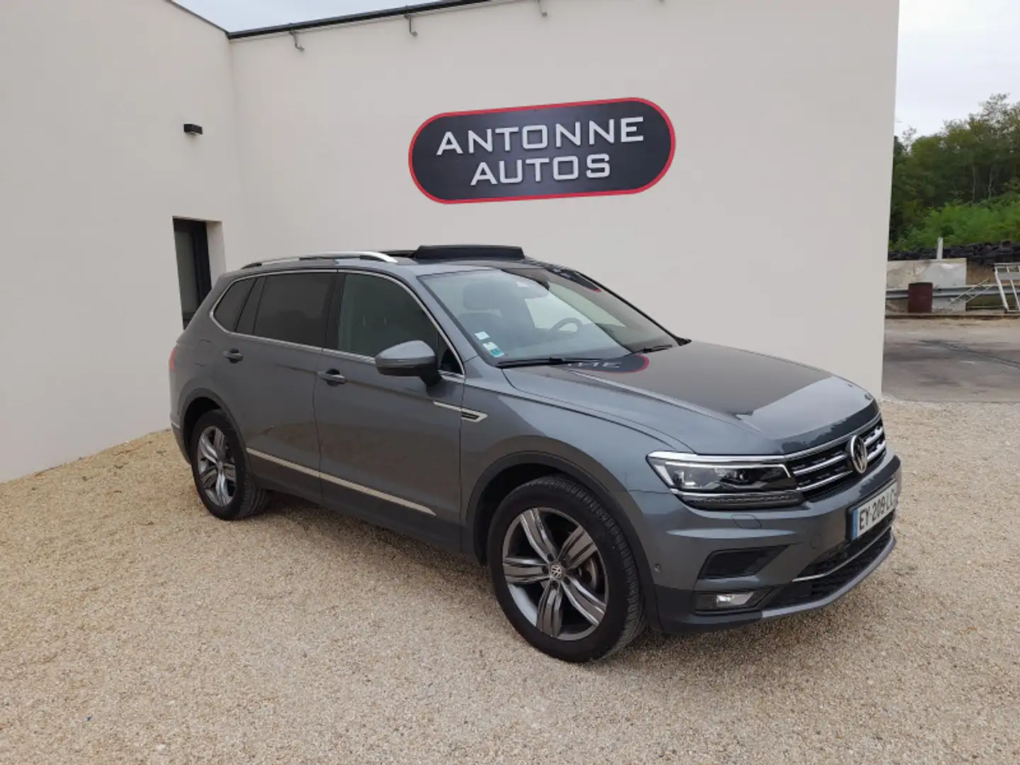 Volkswagen Tiguan Allspace 1.4 TSI 150CH ACT CARAT DSG6 Gris - 1