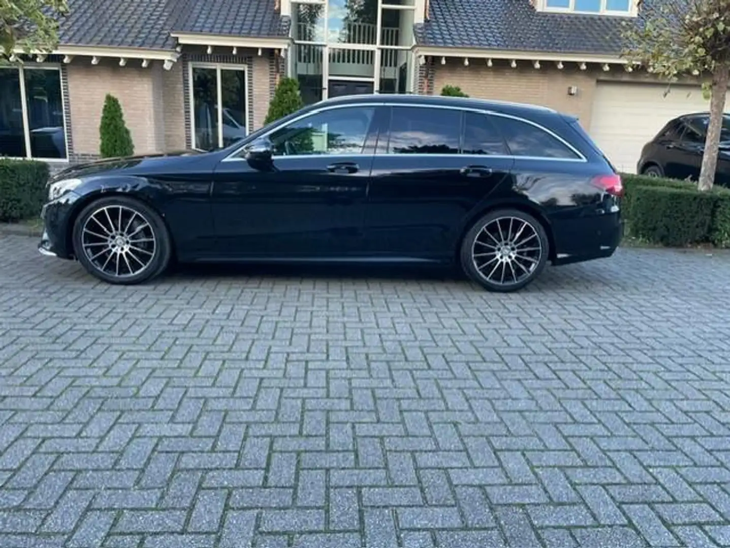 Mercedes-Benz C 220 Estate d AMG LINE NAVI CAMERA PDC Noir - 2