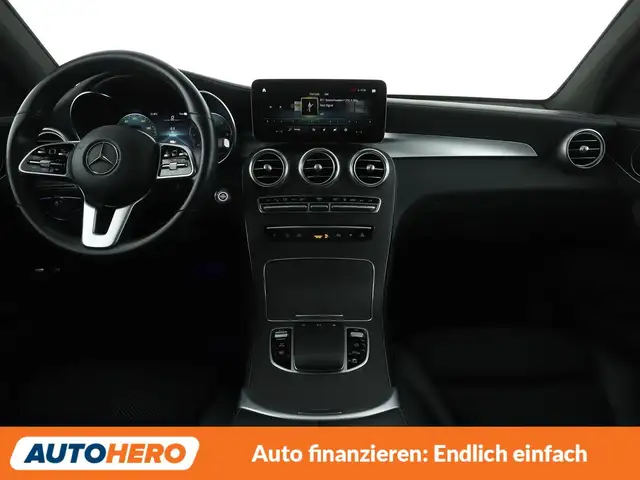 Mercedes-Benz GLC view 12