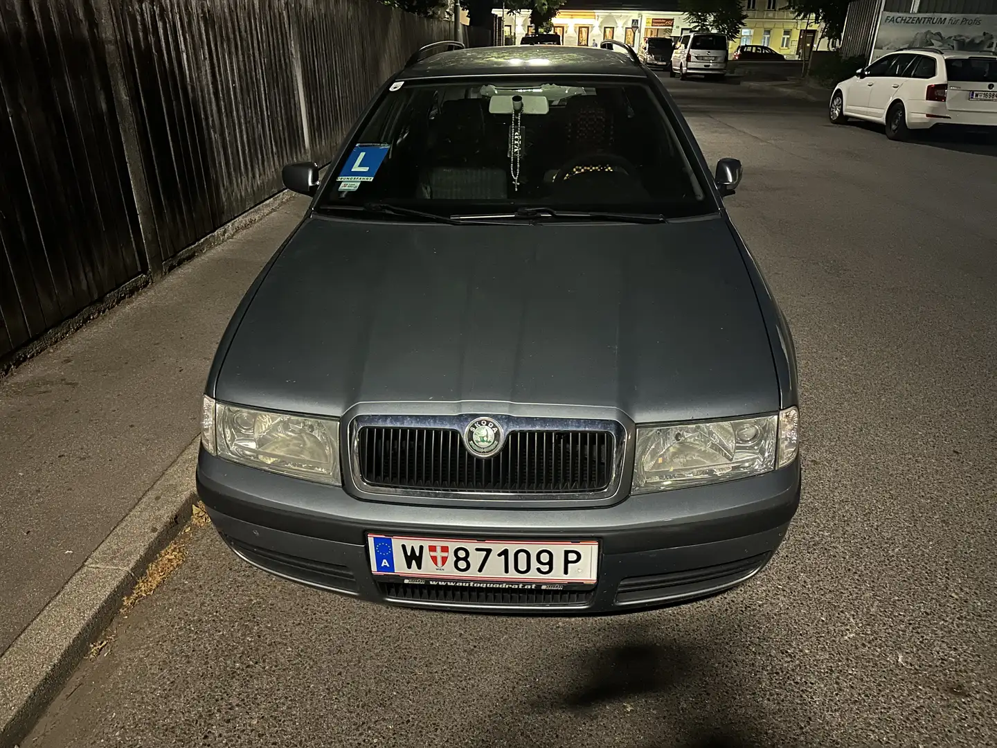 Skoda Octavia 1.9 TDI Combi Tour - 2