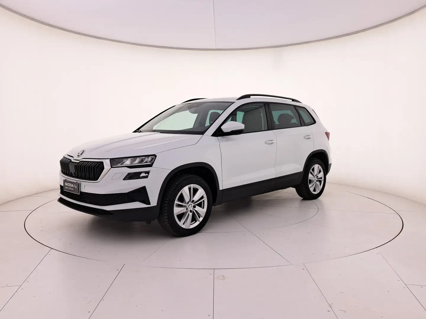 Skoda Karoq 2.0 tdi evo executive 115cv Bianco - 1