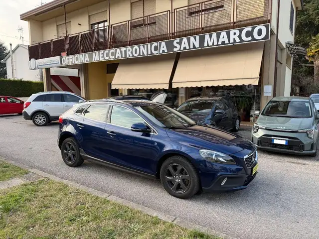 Volvo V40 Cross Country D2 Volvo Ocean Race #TAGLIANDICERTIFICATI