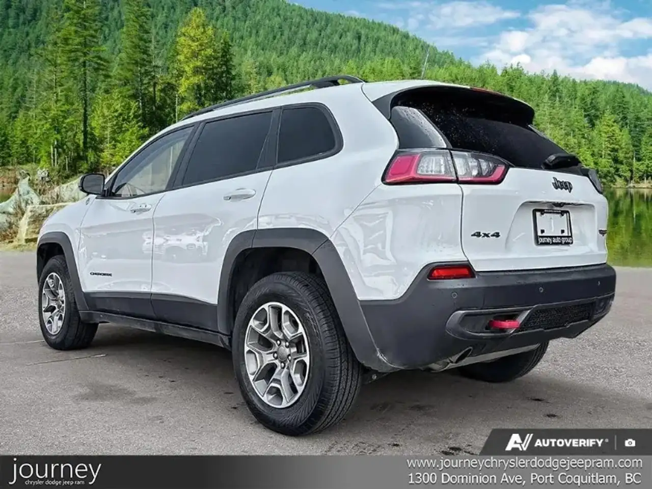 Jeep Cherokee photo Jeep Cherokee
