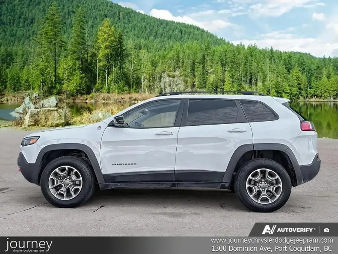 Jeep Cherokee photo Jeep Cherokee