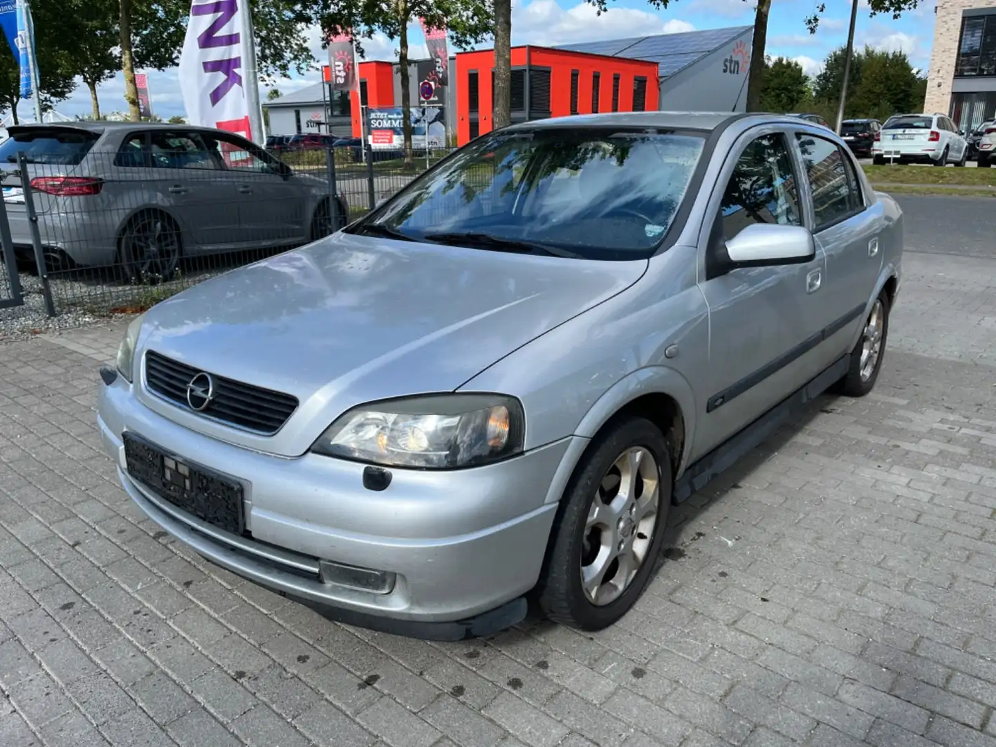 Opel Astra G 1.6 Lim. Njoy Klima Xenon ANGEBOT 790€ Grau - 1