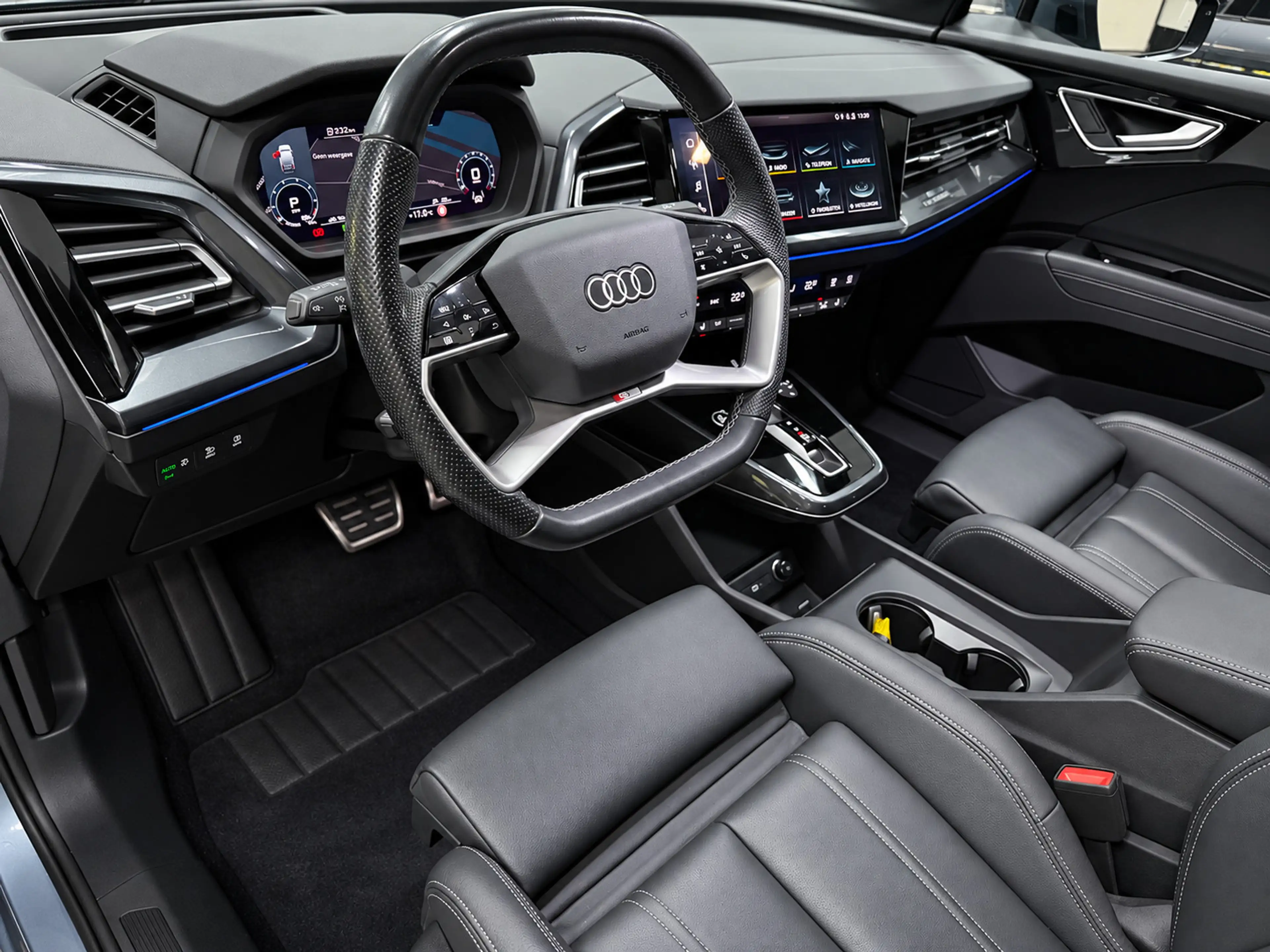 Audi Q4 e-tron Sportback 50 quattro 21" 3X S-LINE LEDER+ M-STOELE — photo 19