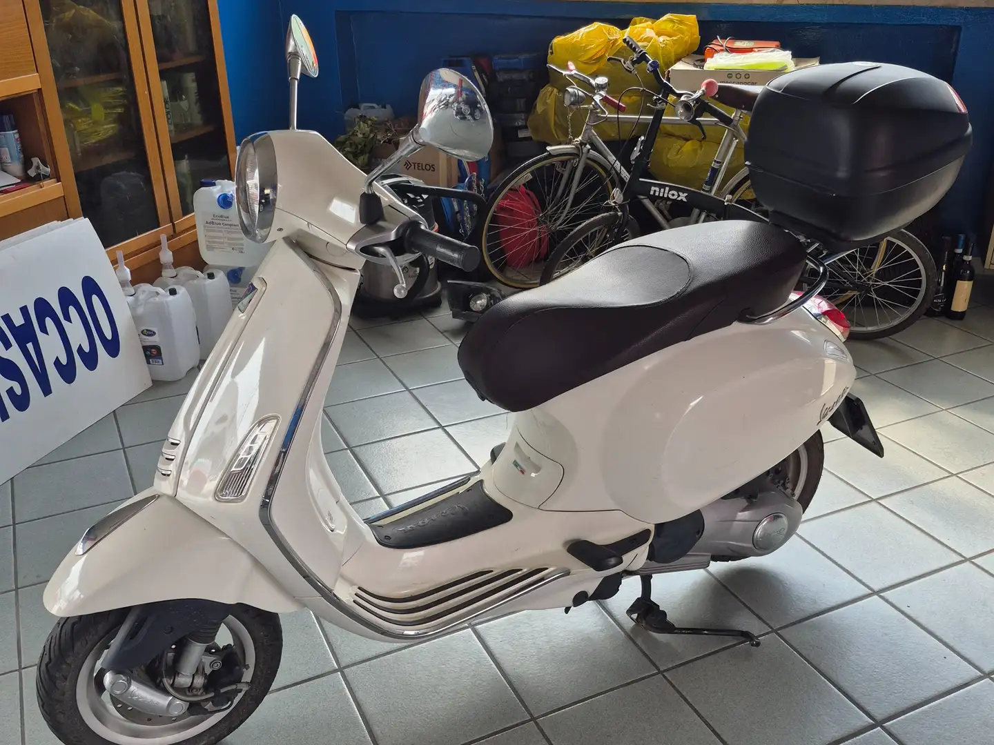 Vespa Primavera 150 3V Primavera 150 Bianco - 2