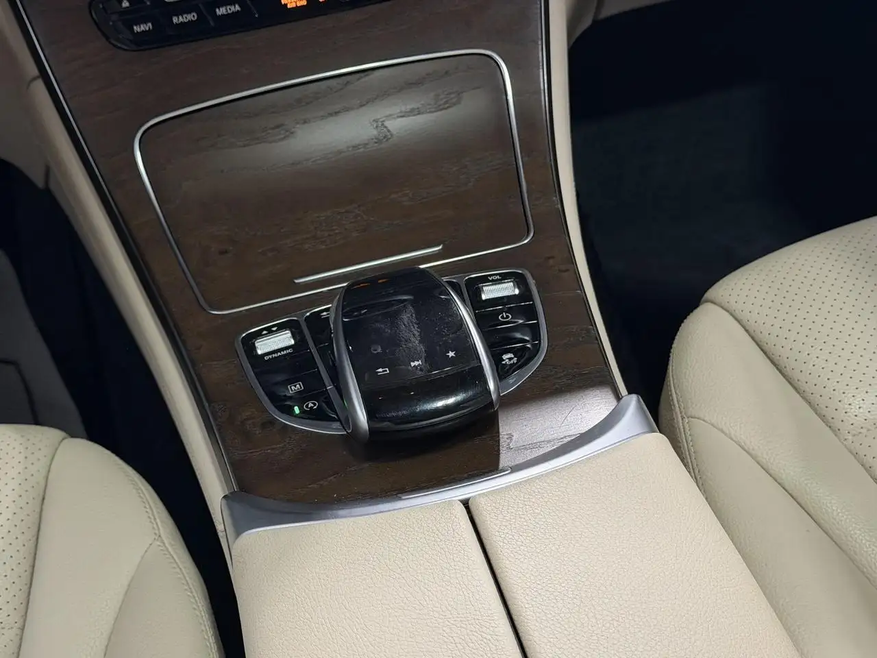 Mercedes-Benz GLC photo Mercedes-Benz GLC