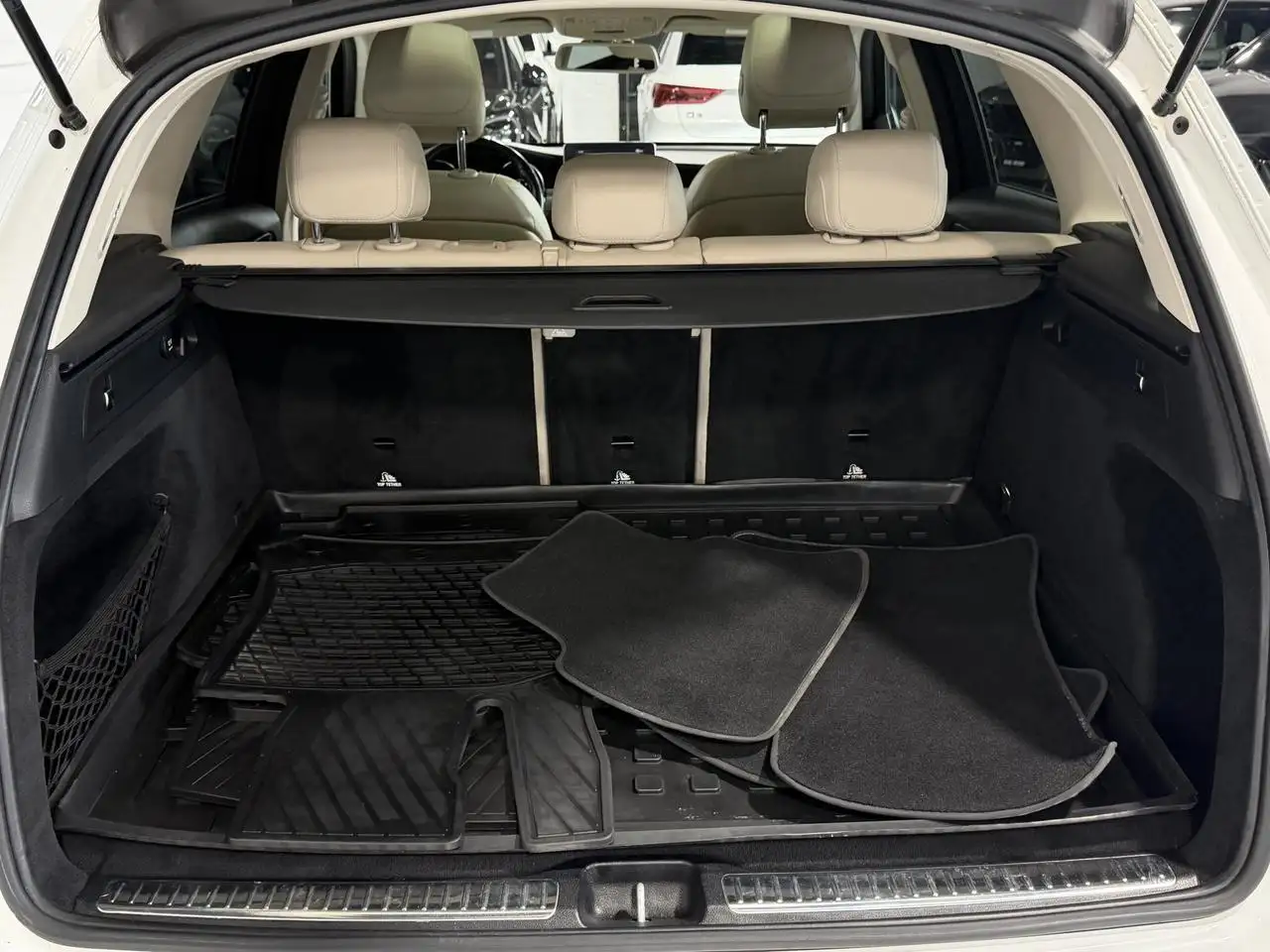Mercedes-Benz GLC photo Mercedes-Benz GLC