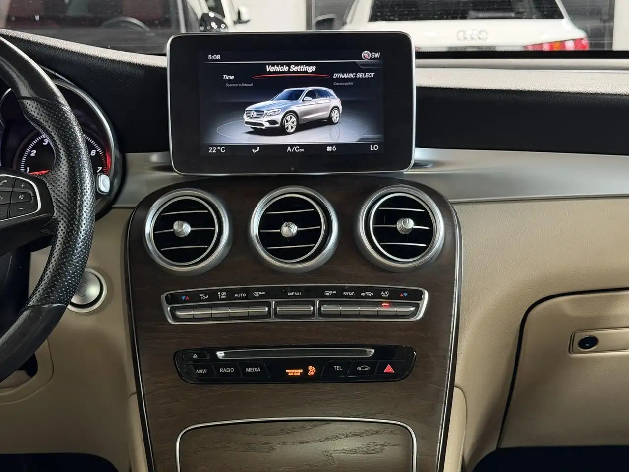 Mercedes-Benz GLC photo Mercedes-Benz GLC