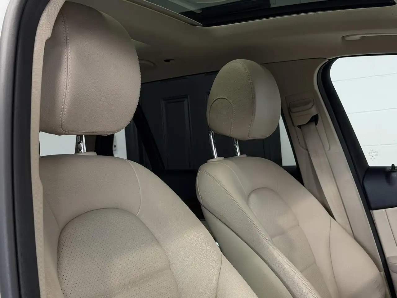 Mercedes-Benz GLC photo Mercedes-Benz GLC
