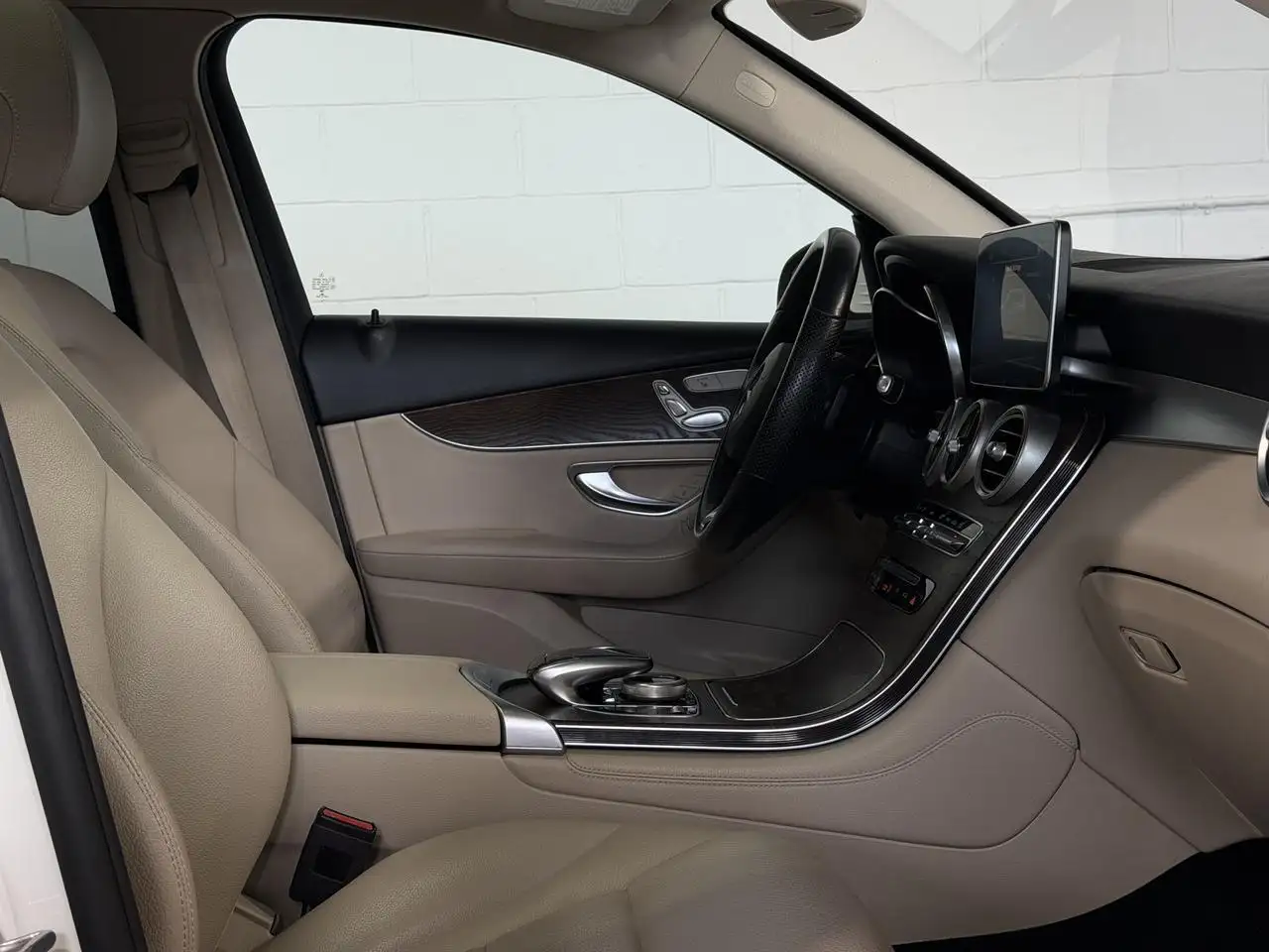 Mercedes-Benz GLC photo Mercedes-Benz GLC