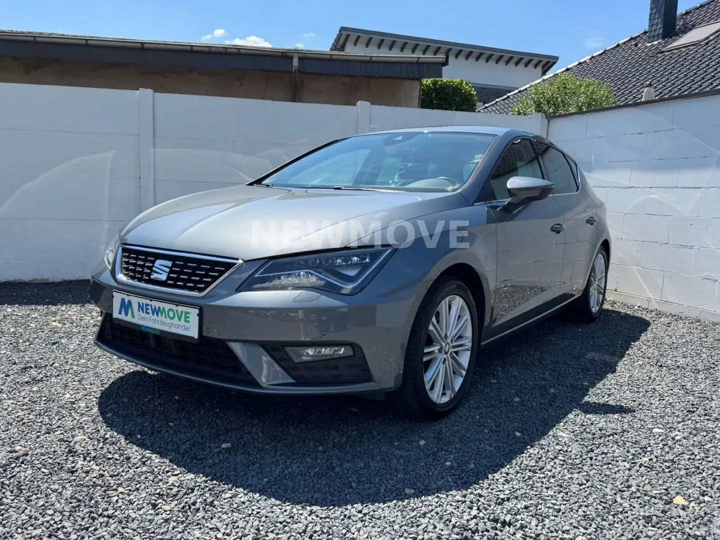 SEAT Leon 1.4 TSI Xcellence Carplay LED SHZ Navi DAB Gris - 2