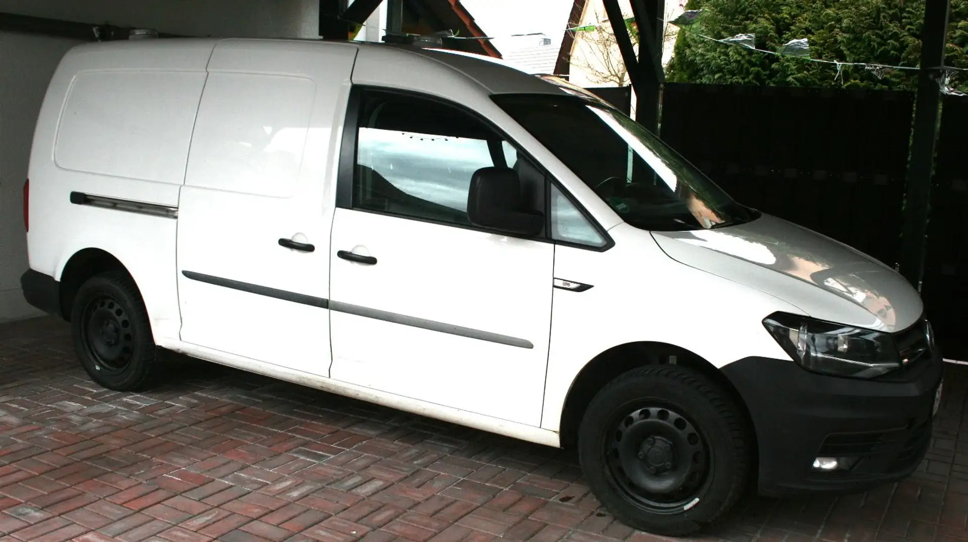Volkswagen Caddy 2,0 TDI  Maxi Kasten BMT 4Motion Weiß - 2
