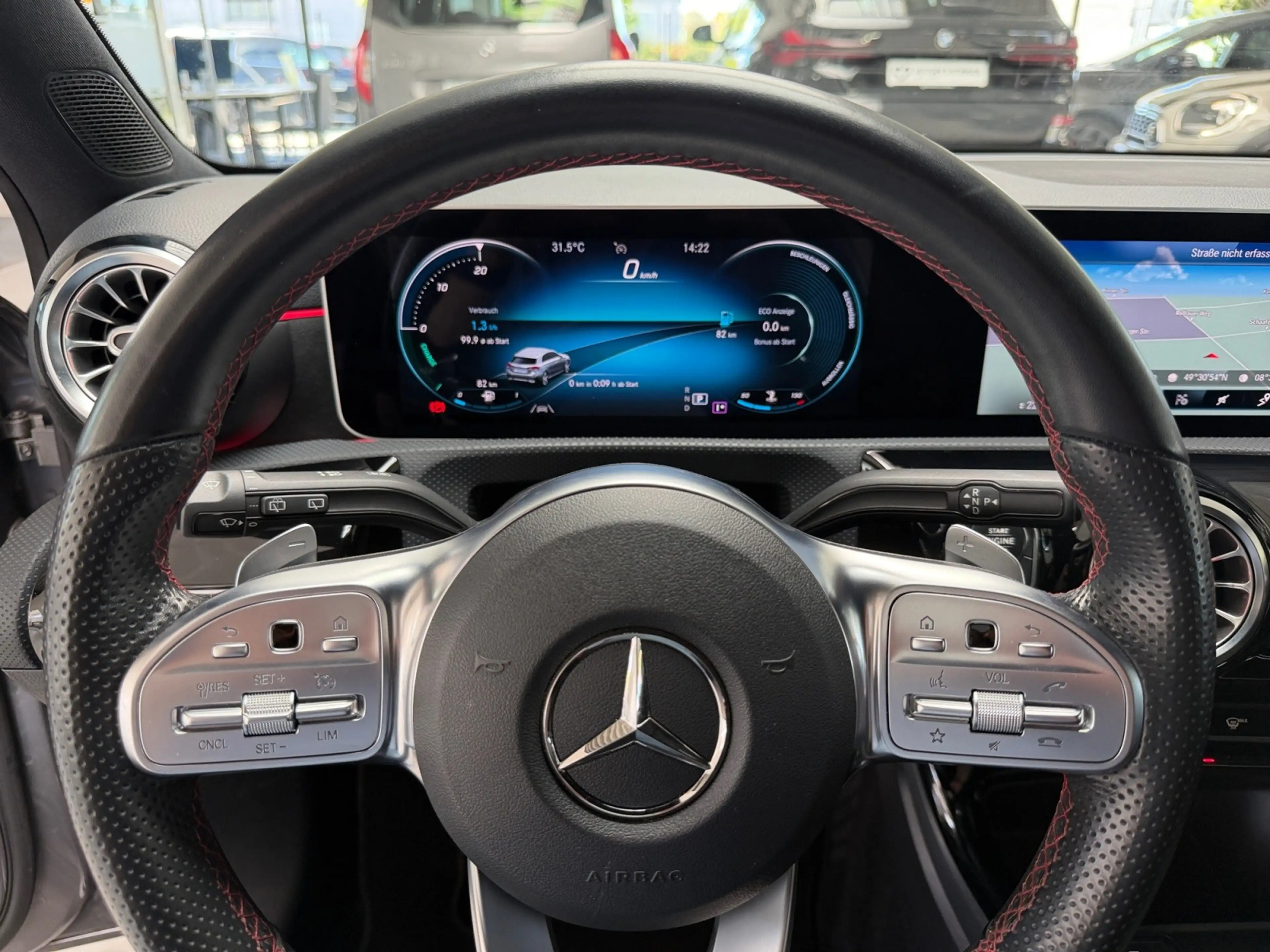 Mercedes-Benz A 220 AMG DCT+MBUX+MULTIBEAM+AKTIVPARK+KAMERA+19 — photo 22