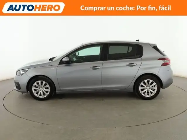 Peugeot 308 view 3