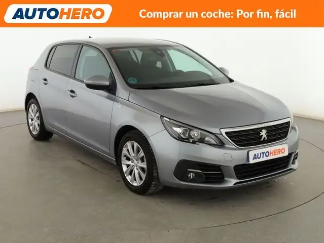 Peugeot 308 view 8