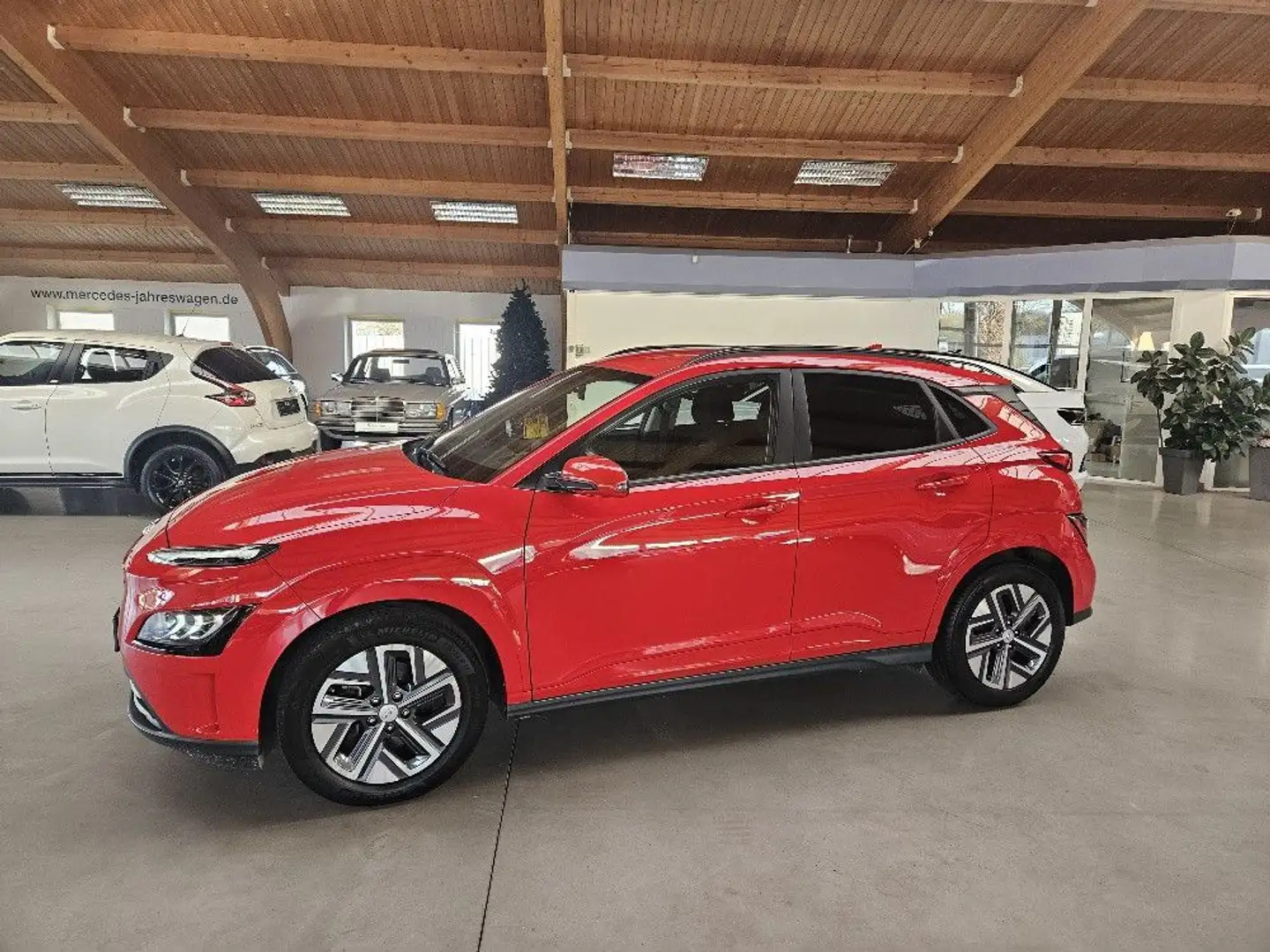 Hyundai KONA EV Prime Rouge - 1