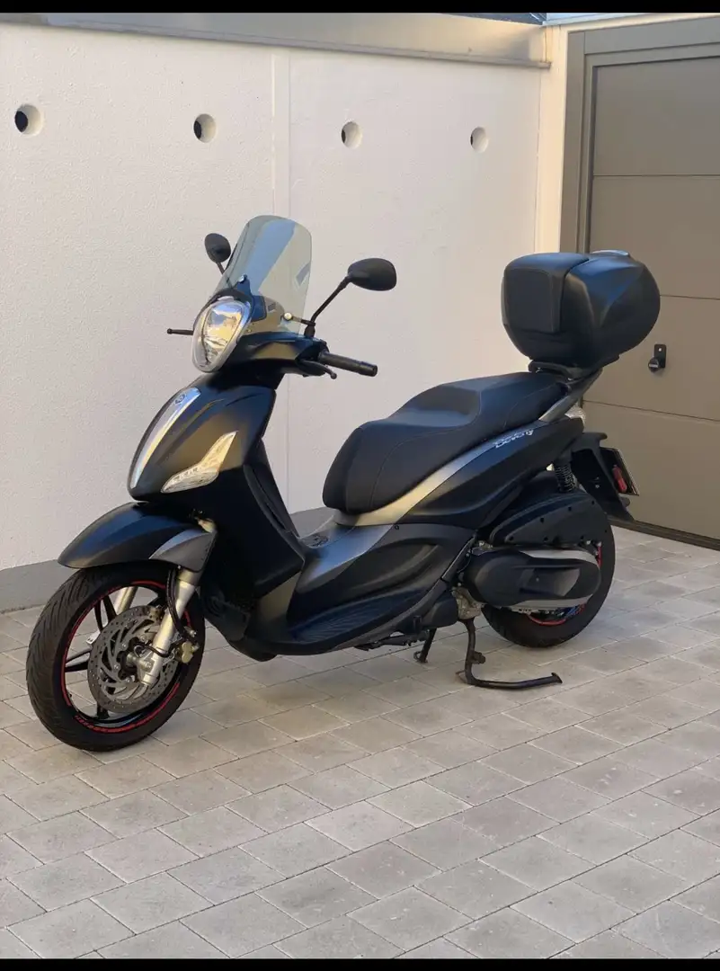 Piaggio Beverly 350 Sports Touring Negru - 1