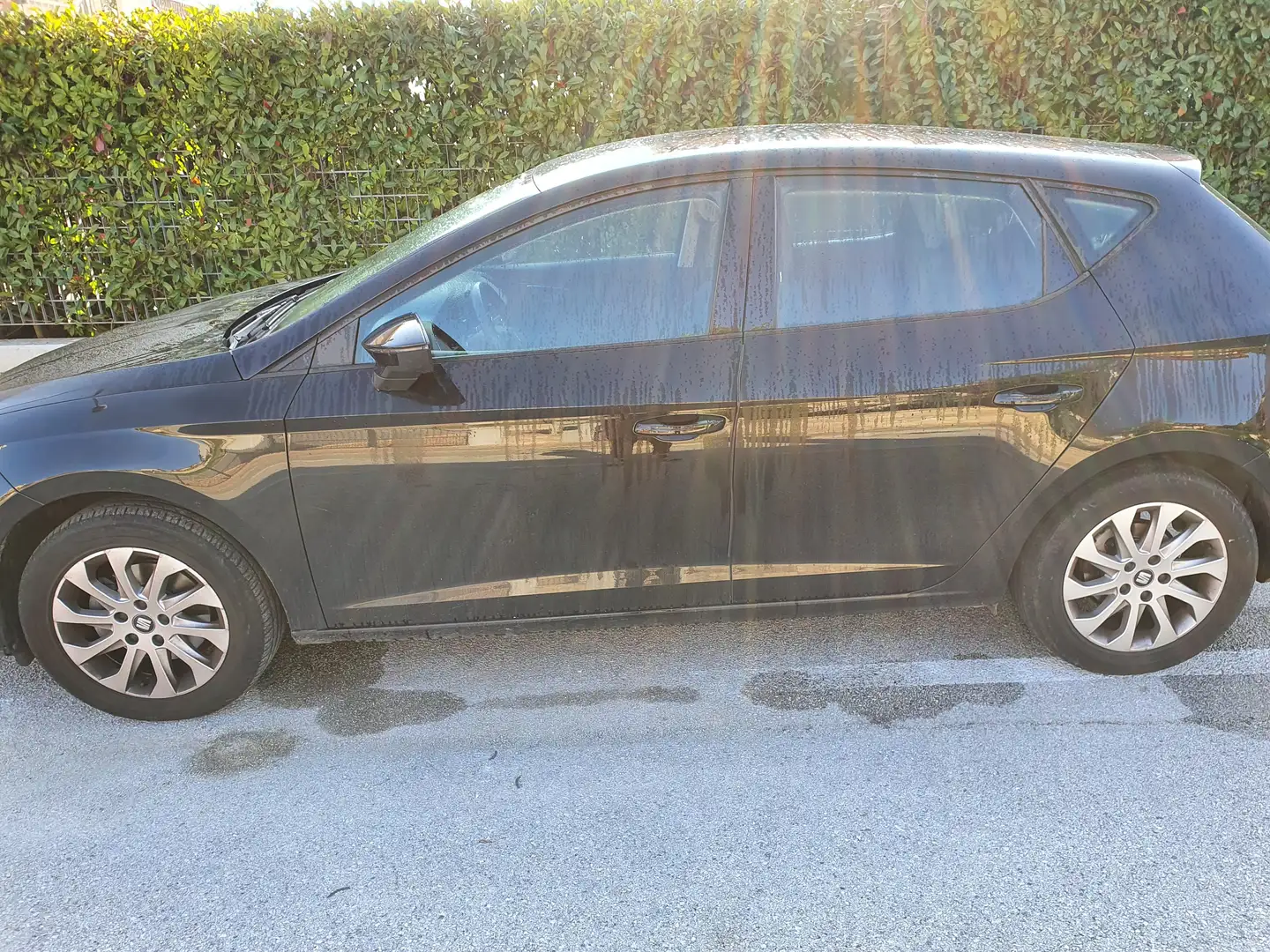 SEAT Leon Leon III 2013 5p 1.6 tdi cr Style s Nero - 2