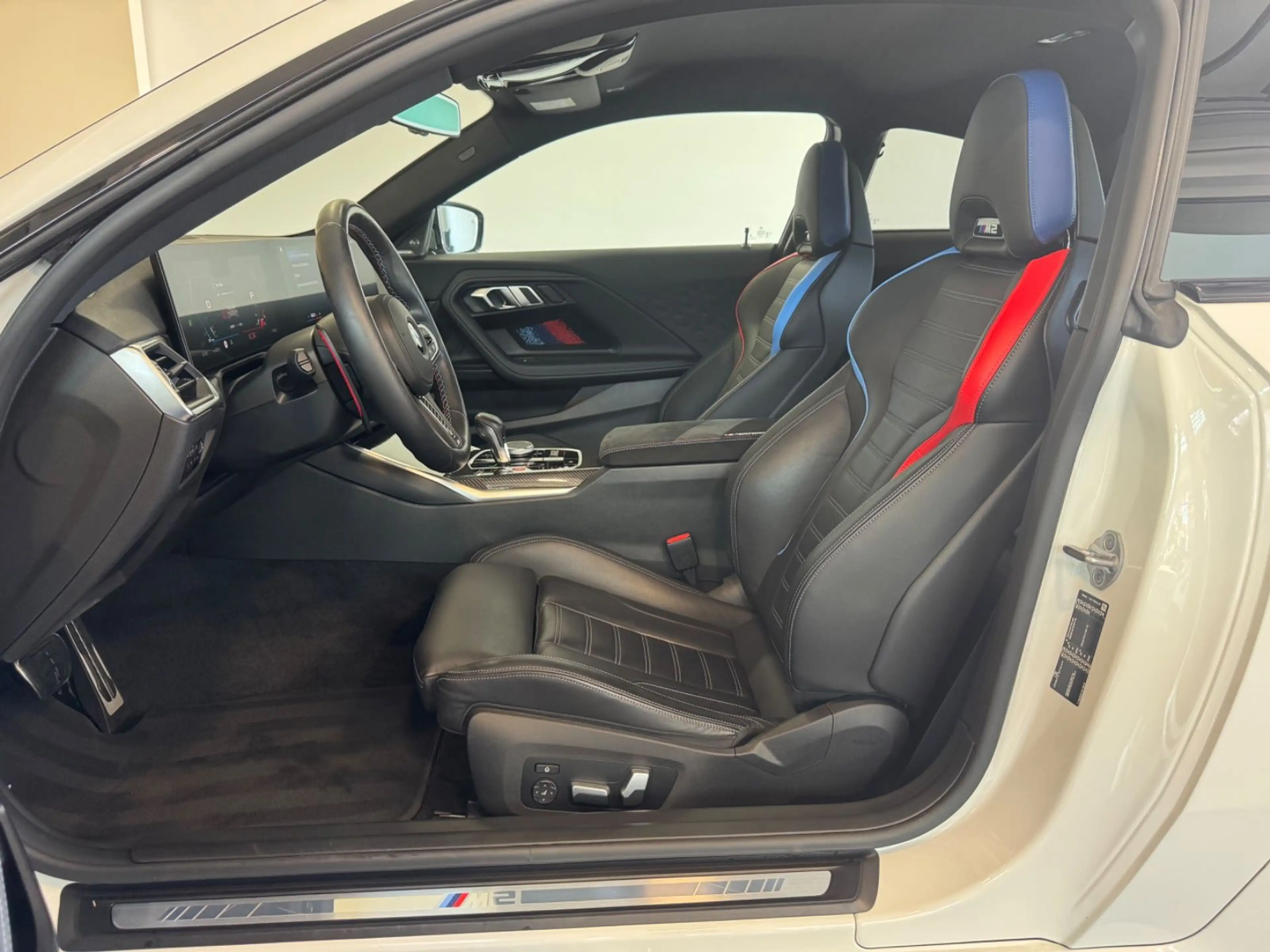 BMW M2 Coupe *CARBON-DACH/M-SITZE/DE/KAMERA/UMBAU* — photo 13