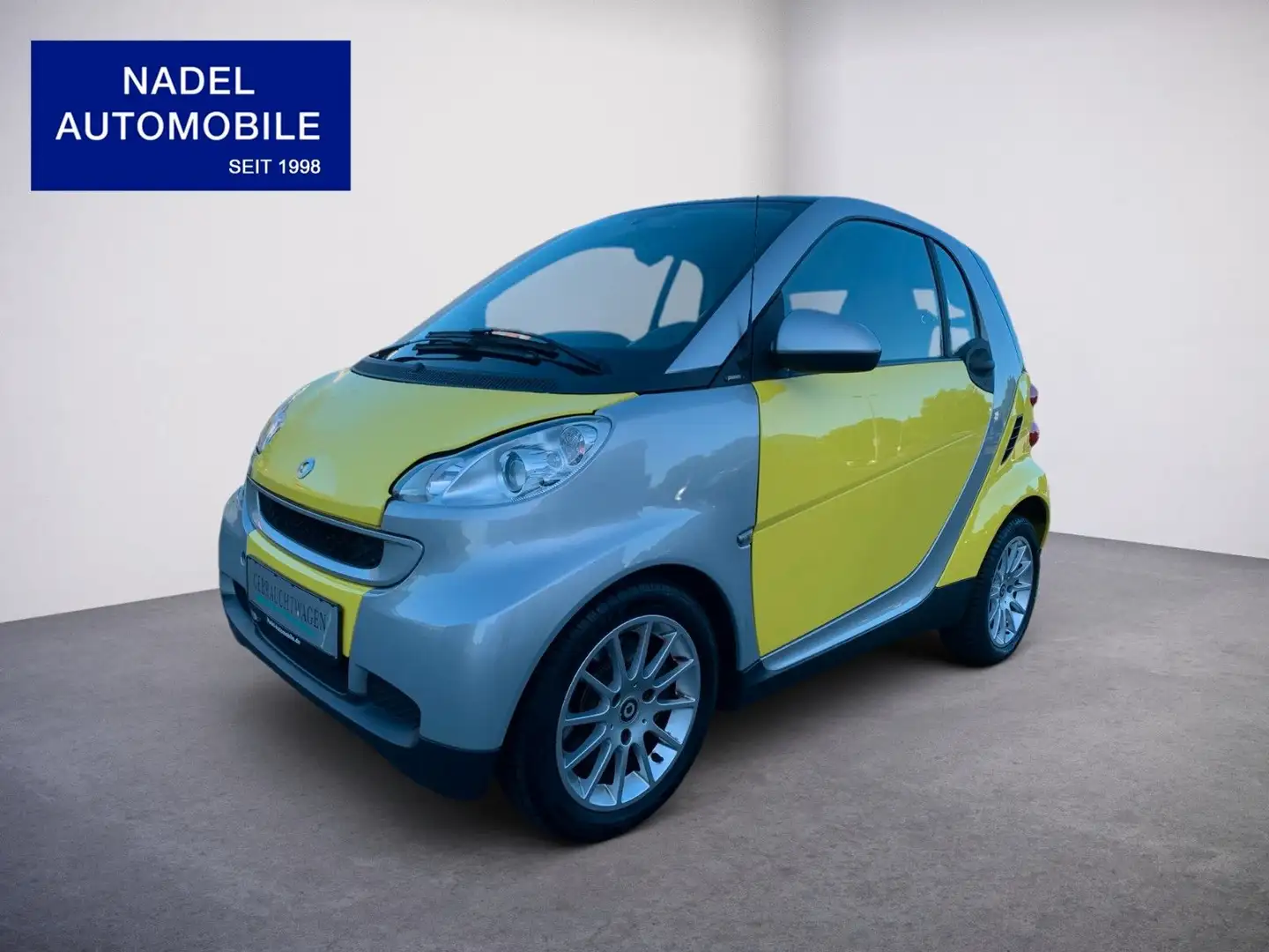 smart forTwo fortwo Autom./Klima/Alu/4Season Silber - 1