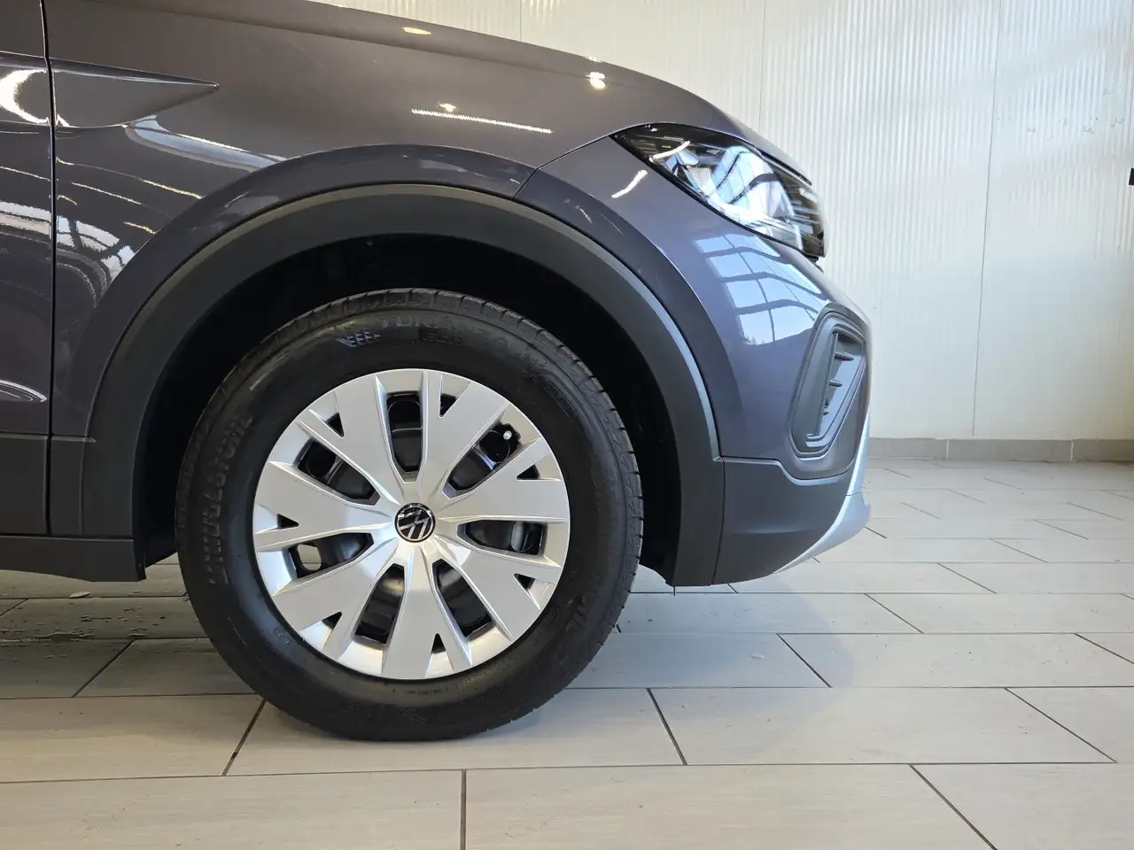 Volkswagen T-Cross 4Me TSI 7