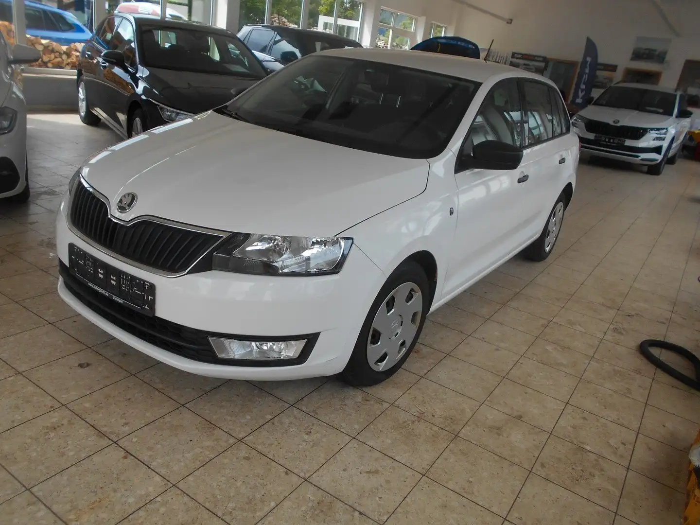 Skoda Rapid/Spaceback Blanc - 2
