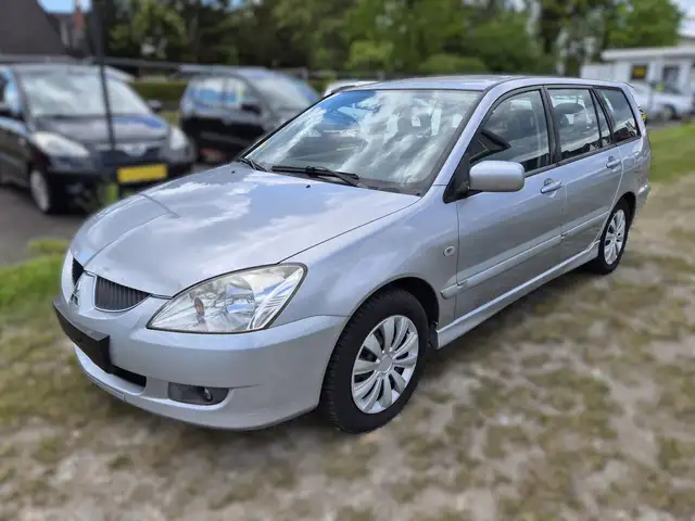 Mitsubishi Lancer Invite Kombi 1.6  Klima  ZV  e.FH  AHK ohne TÜV
