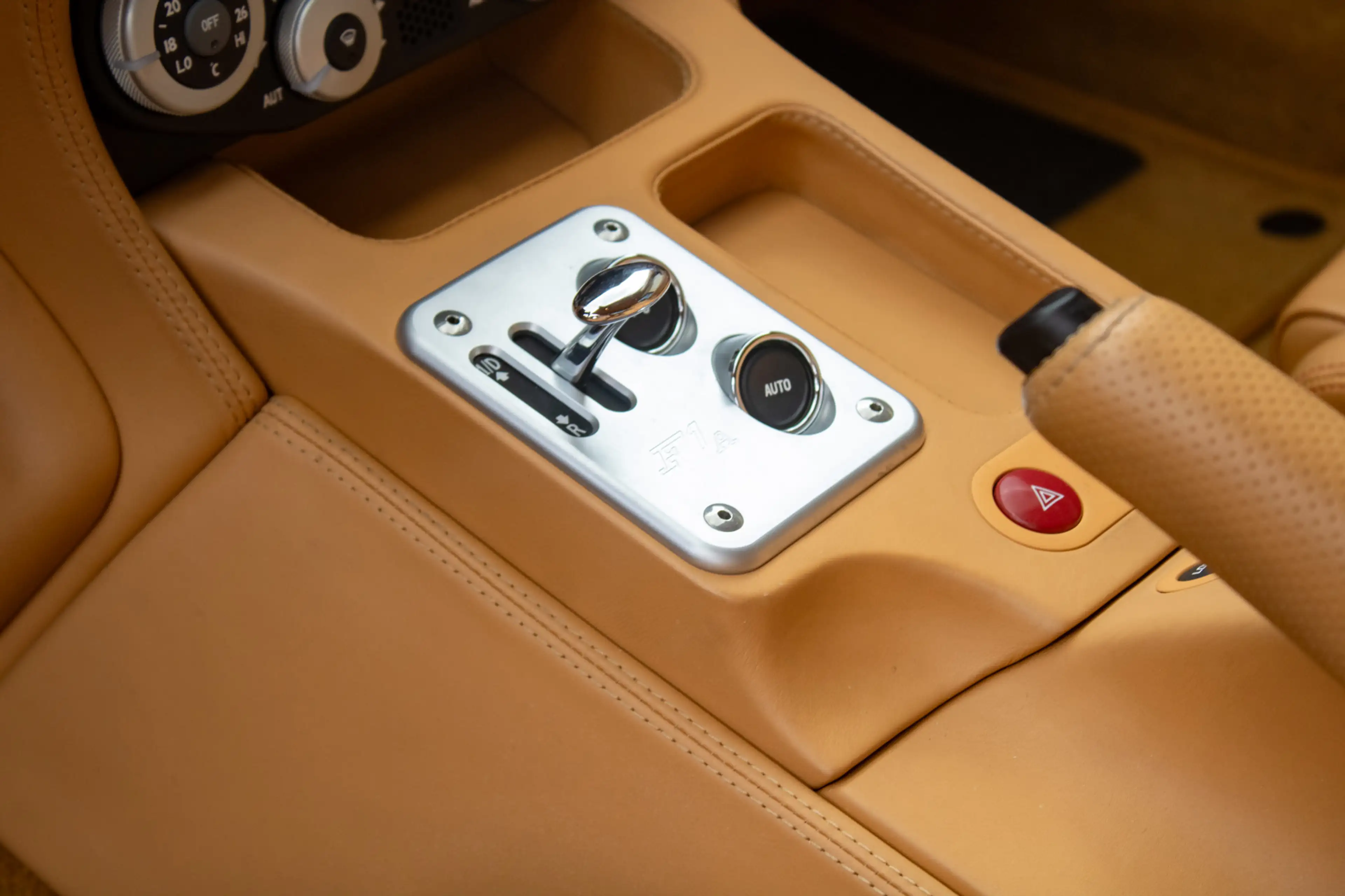 Ferrari 612 Scaglietti F1 | Rosso Mugello | Dealer maintained — photo 32